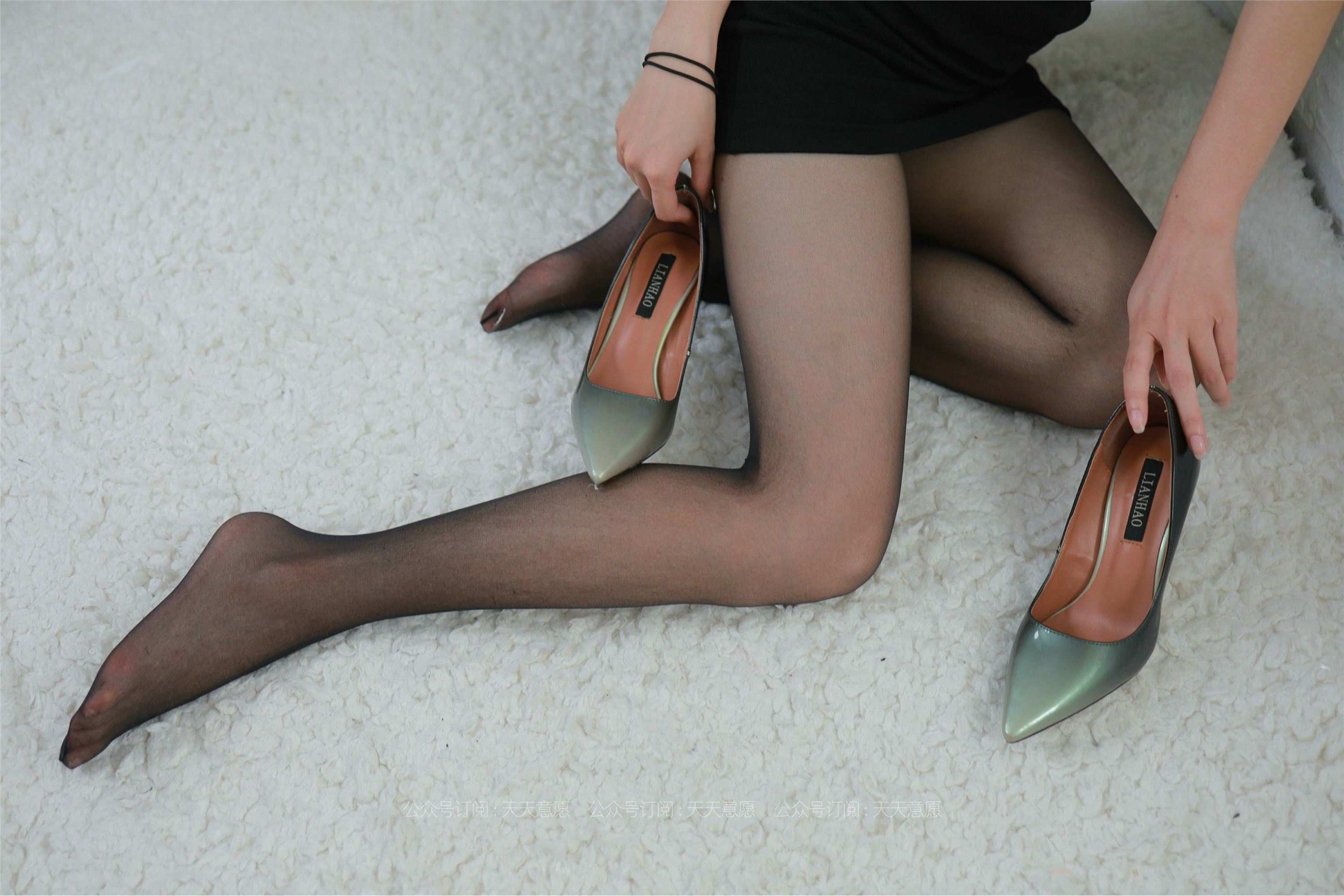 IESS异思趣向  2021.07.11 丝享家858：婉苹《夏季职业装》